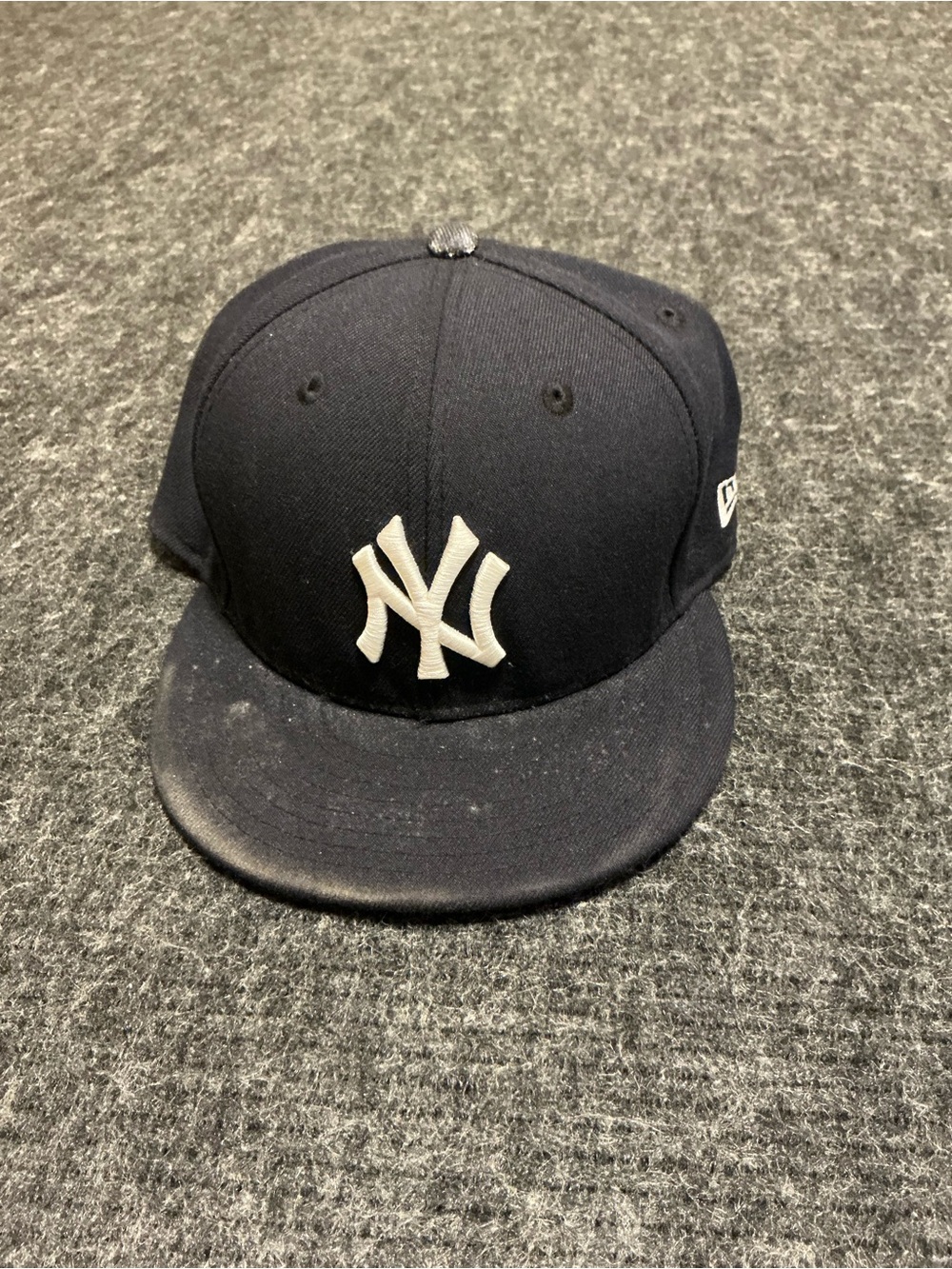 New Era Navy and White New York Yankees Fitted Cap